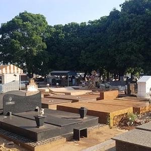 Cemitério Municipal Santa Terezinha